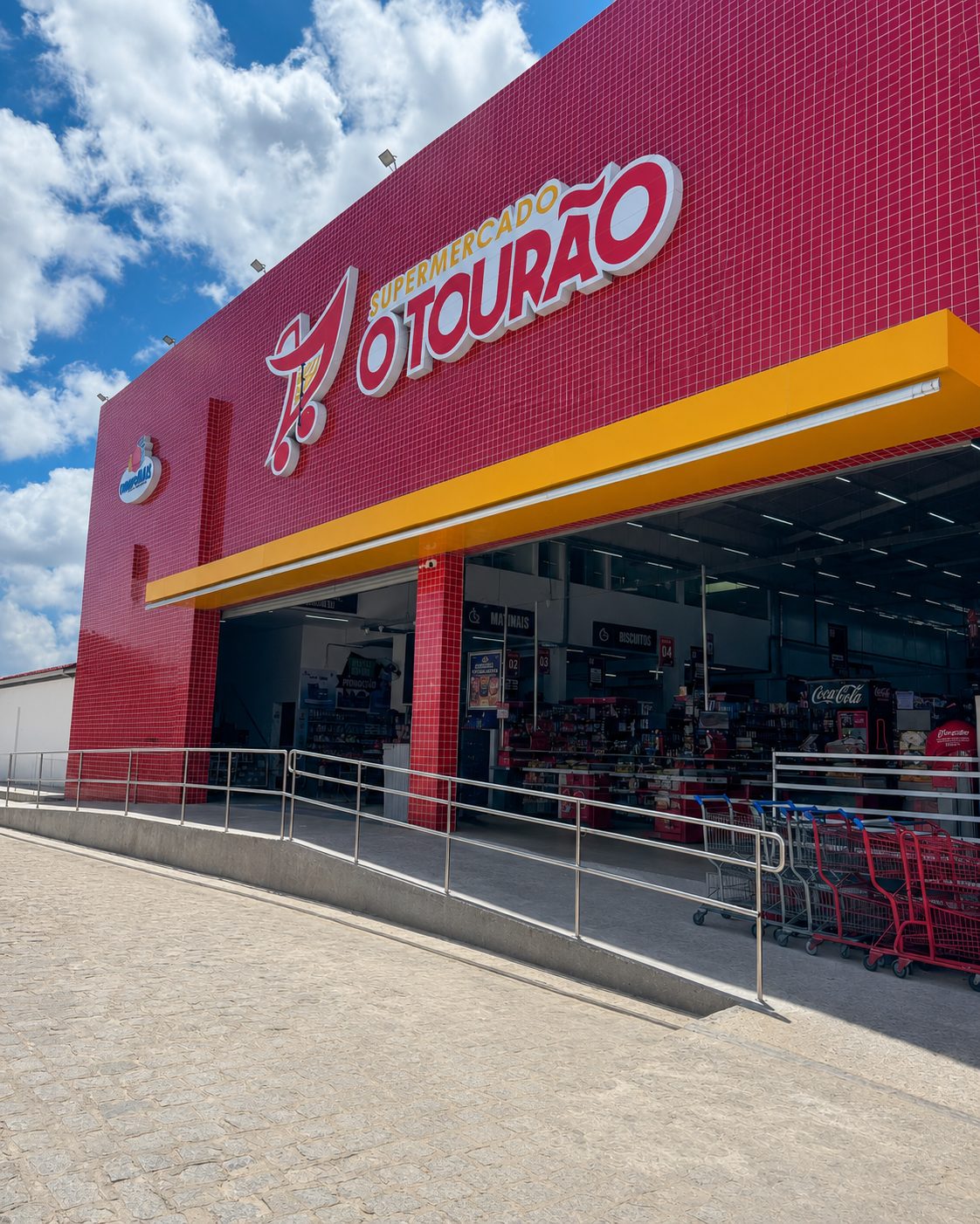 Capa do case O Tourão Supermercado
